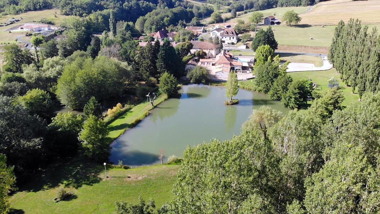 Le Domaine De L'Etang De Sandanet Acomodação com café da manhã Issac Exterior foto